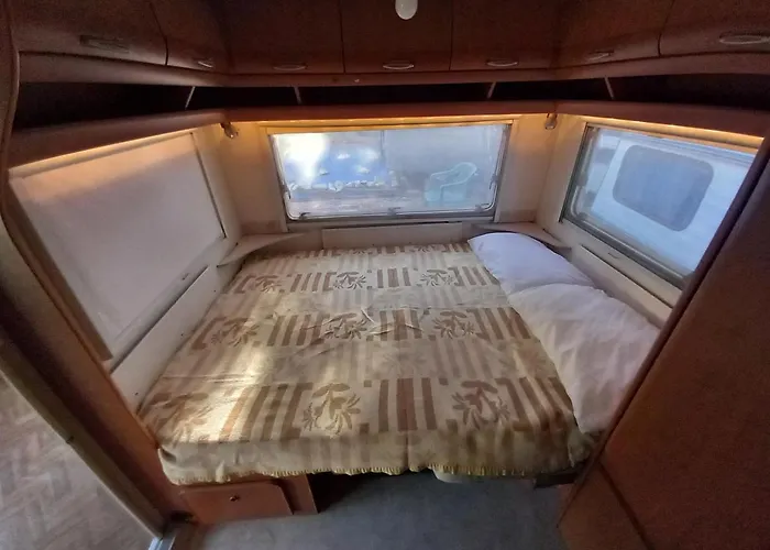 Camping Caravan Near The Sea 6